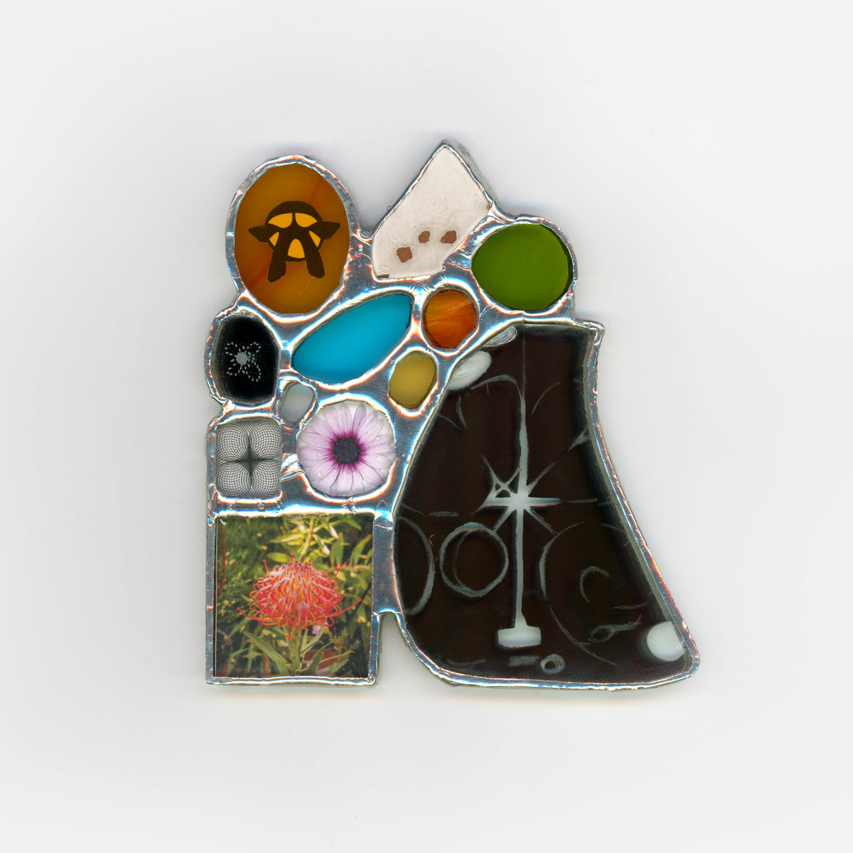 Cousin & Priori – Fly In Amber