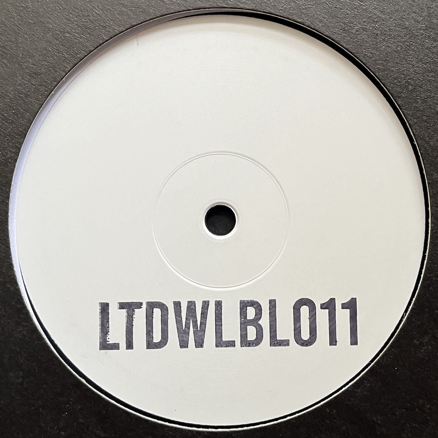 Zachary Berns - LTDWLBL011